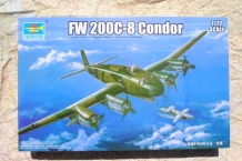 images/productimages/small/Focke Wulf Fw200C-8 Condor Trumpeter 01639 doos.jpg